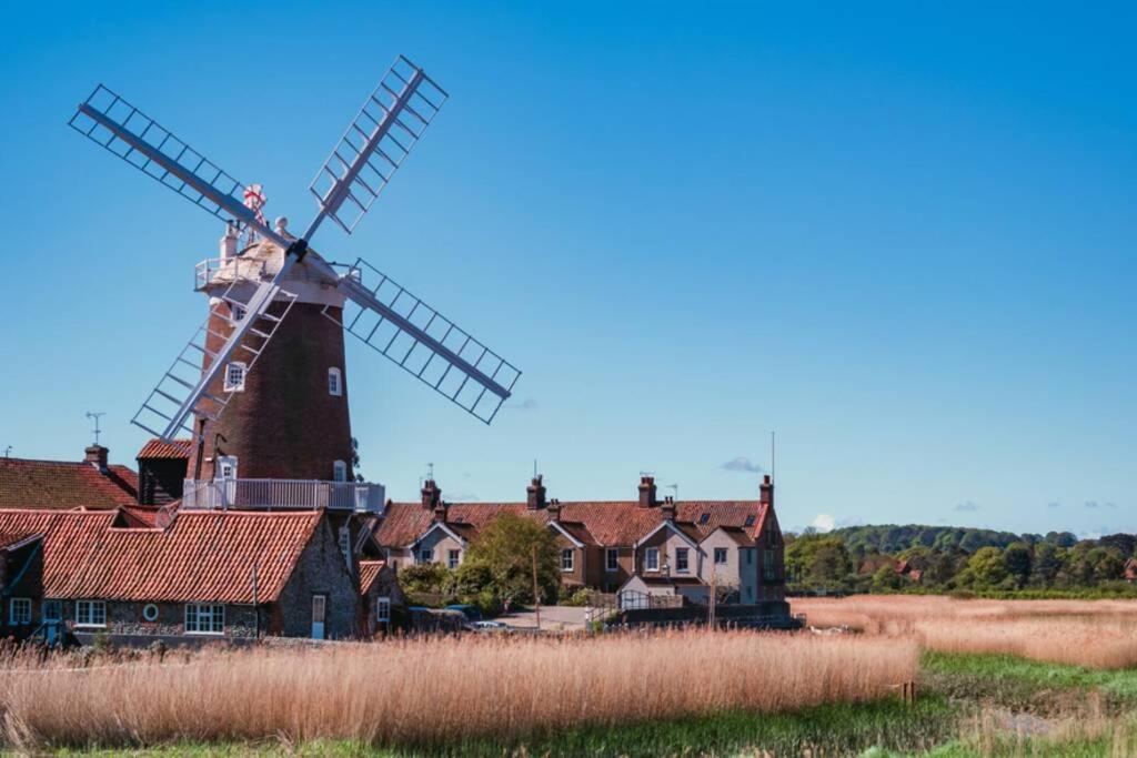 Blakeney Norfolk Bramble Lodge ***Self Catering*** Exterior photo